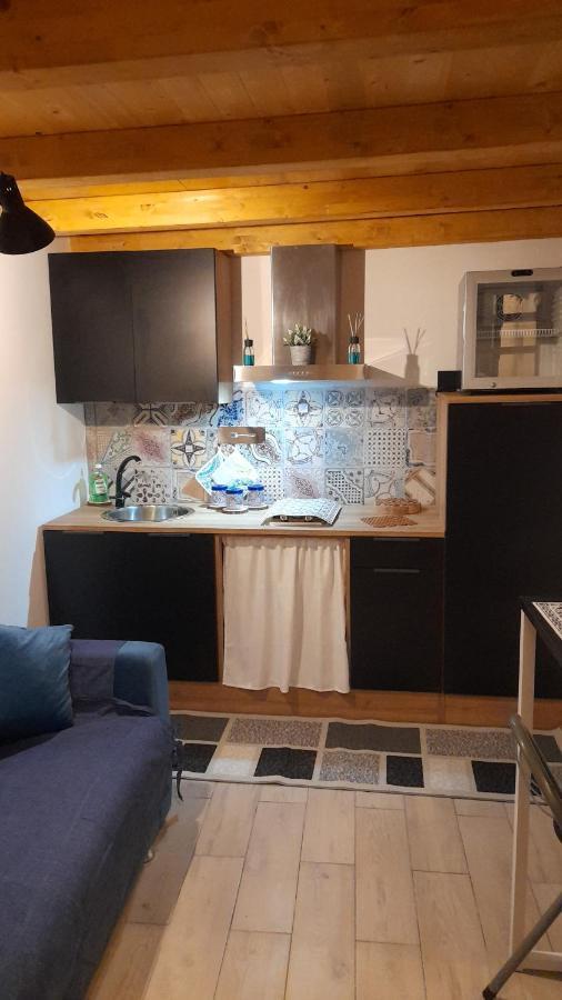 Casa Vacanza Gio ปาแลร์โม ภายนอก รูปภาพ