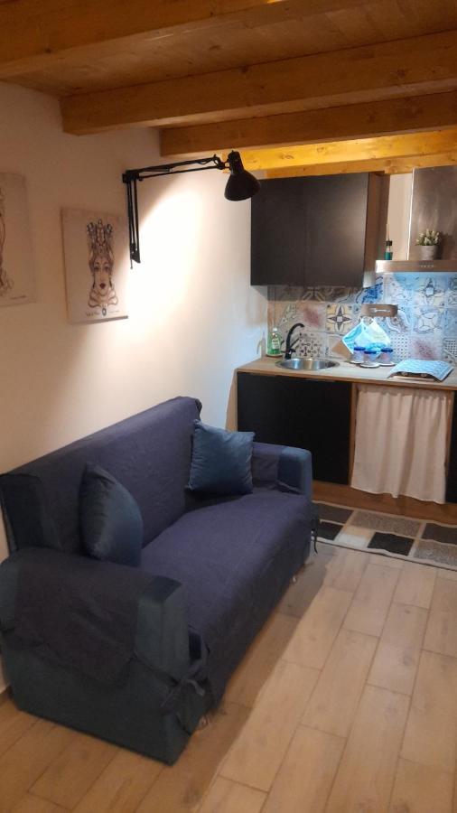 Casa Vacanza Gio ปาแลร์โม ภายนอก รูปภาพ